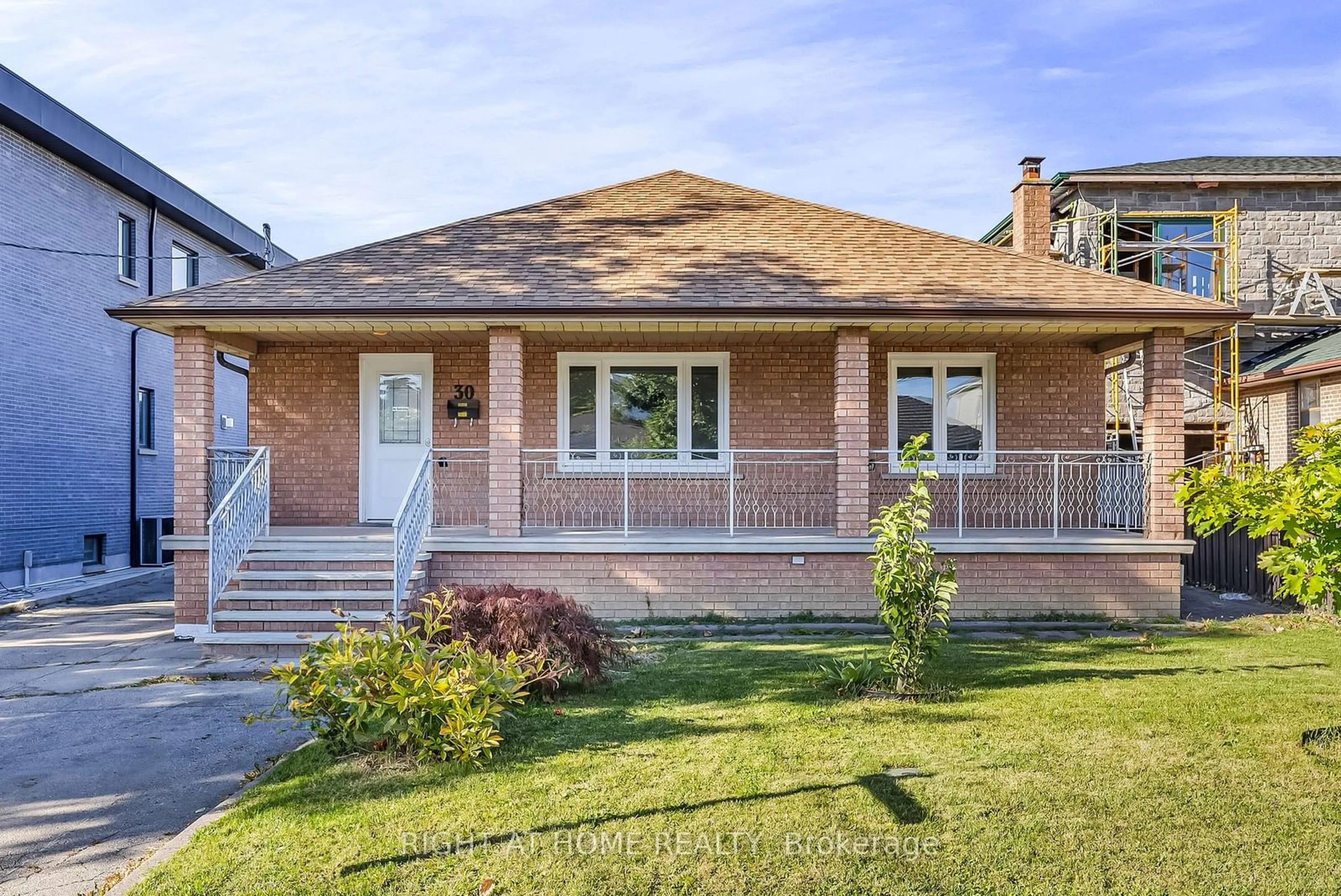 Home with brick exterior material for 30 Nash Dr, Toronto Ontario M3M 2L3