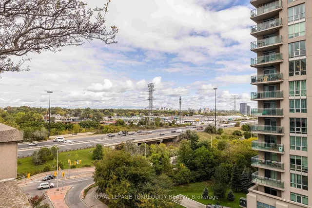 Additional property image - 300 Manitoba St Unit 210