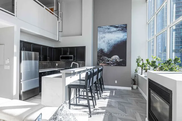 Additional property image - 300 Manitoba St Unit 210