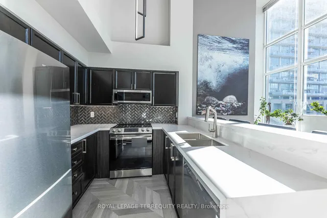 Additional property image - 300 Manitoba St Unit 210