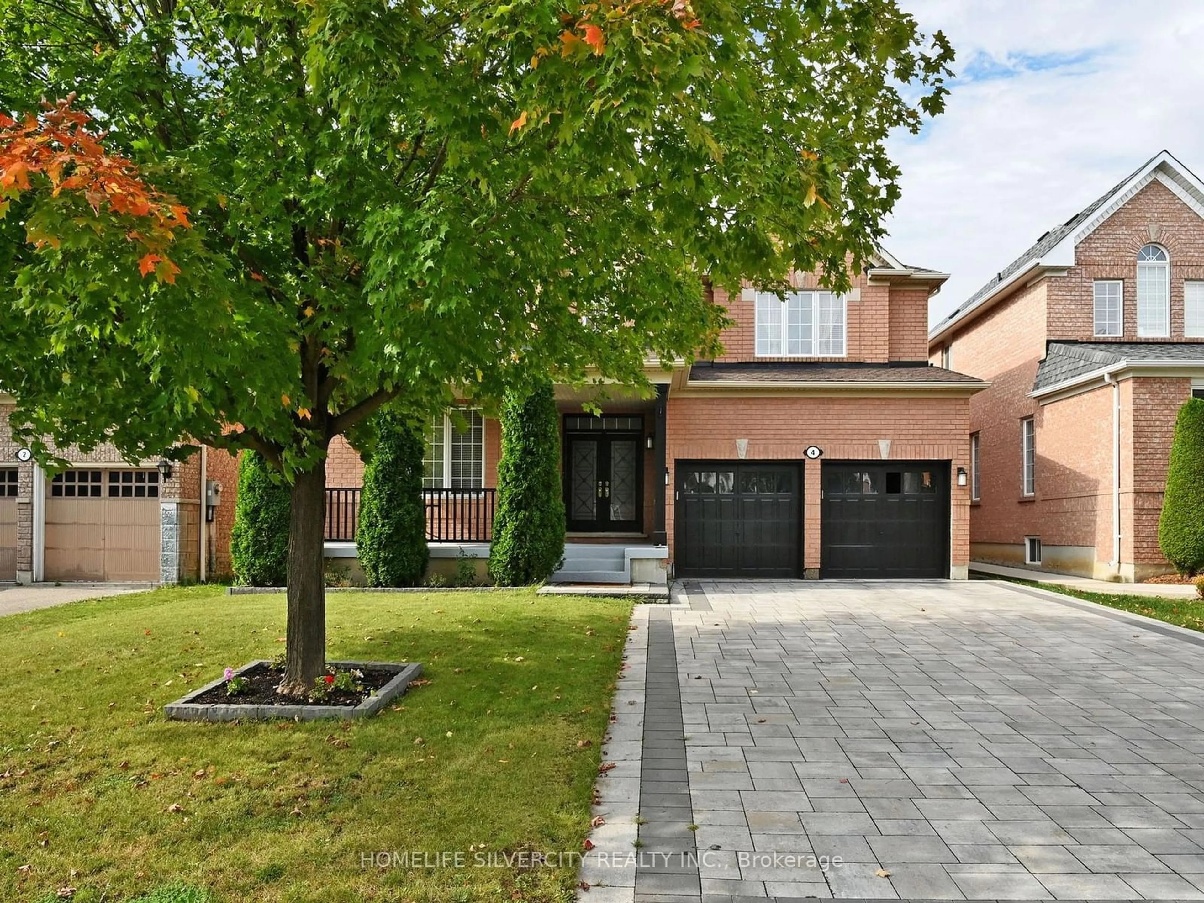 Home with brick exterior material for 4 Farad Crt, Brampton Ontario L6P 1S6