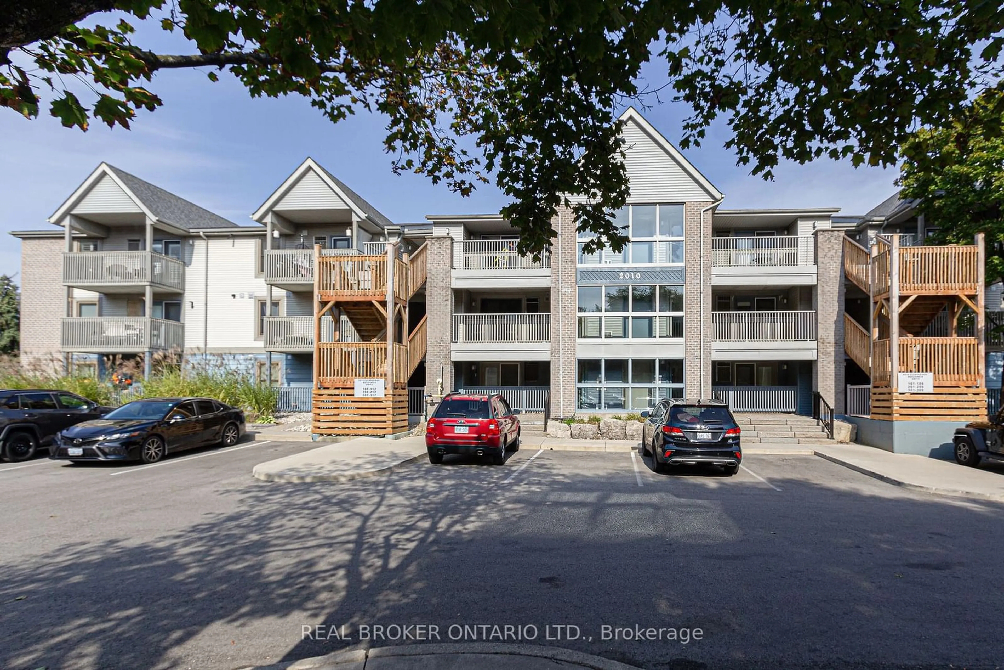 A pic from exterior of the house or condo, the street view for 2010 Cleaver Ave #103, Burlington Ontario L7M 4C1