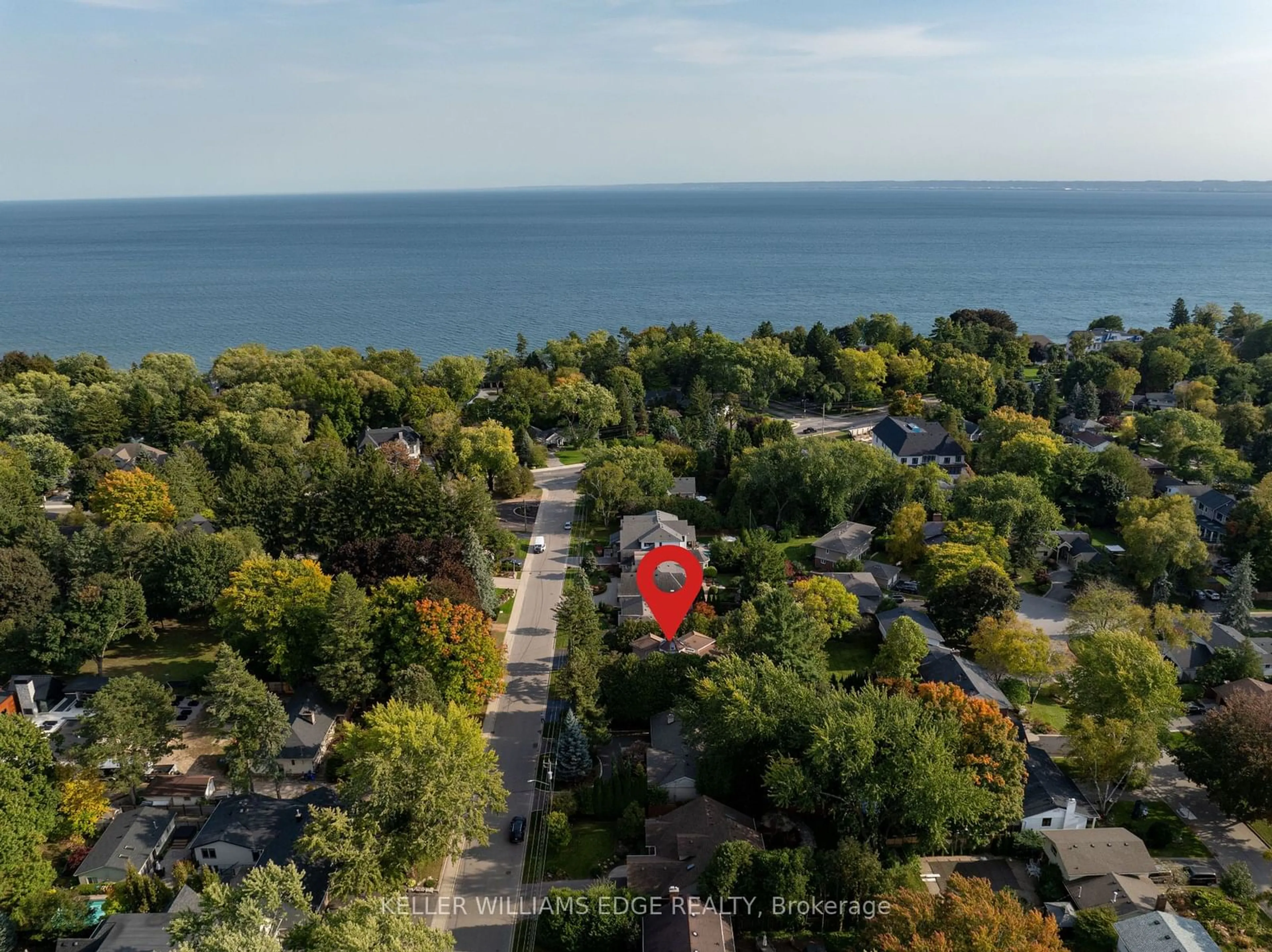 A pic from exterior of the house or condo, the street view for 242 Belvenia Rd, Burlington Ontario L7L 2G4