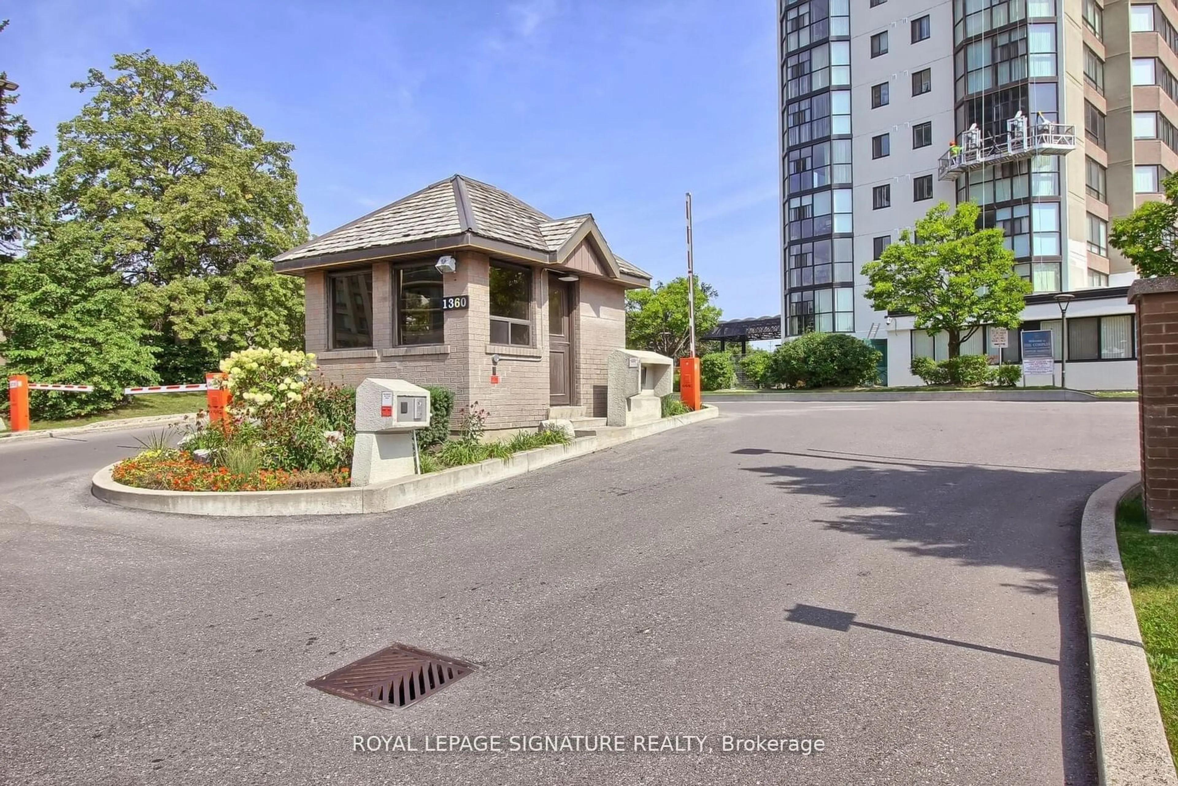 A pic from exterior of the house or condo, the street view for 1360 Rathburn Rd #502, Mississauga Ontario L4W 4H4