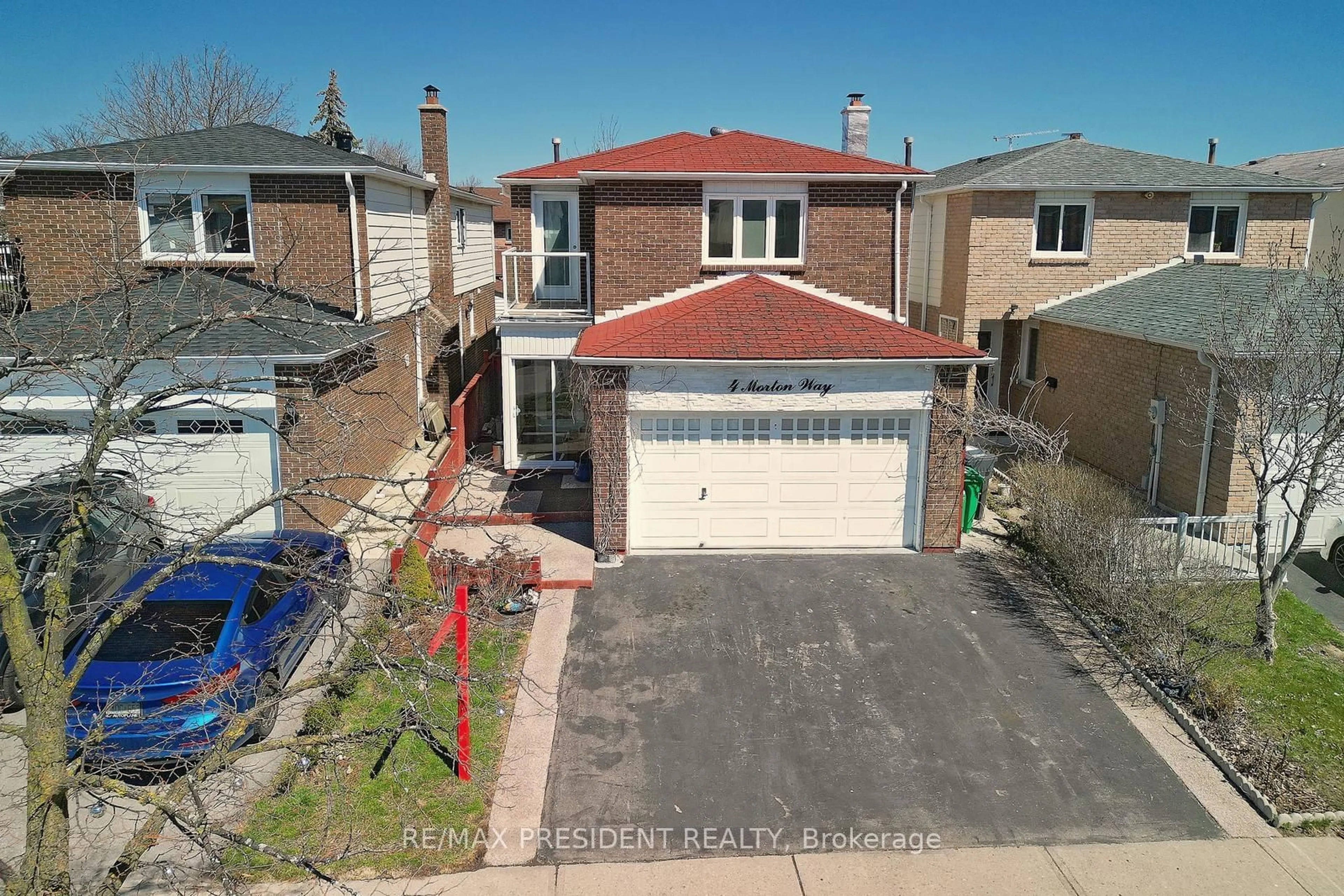 Frontside or backside of a home, the street view for 4 Morton Way, Brampton Ontario L6Y 2R7