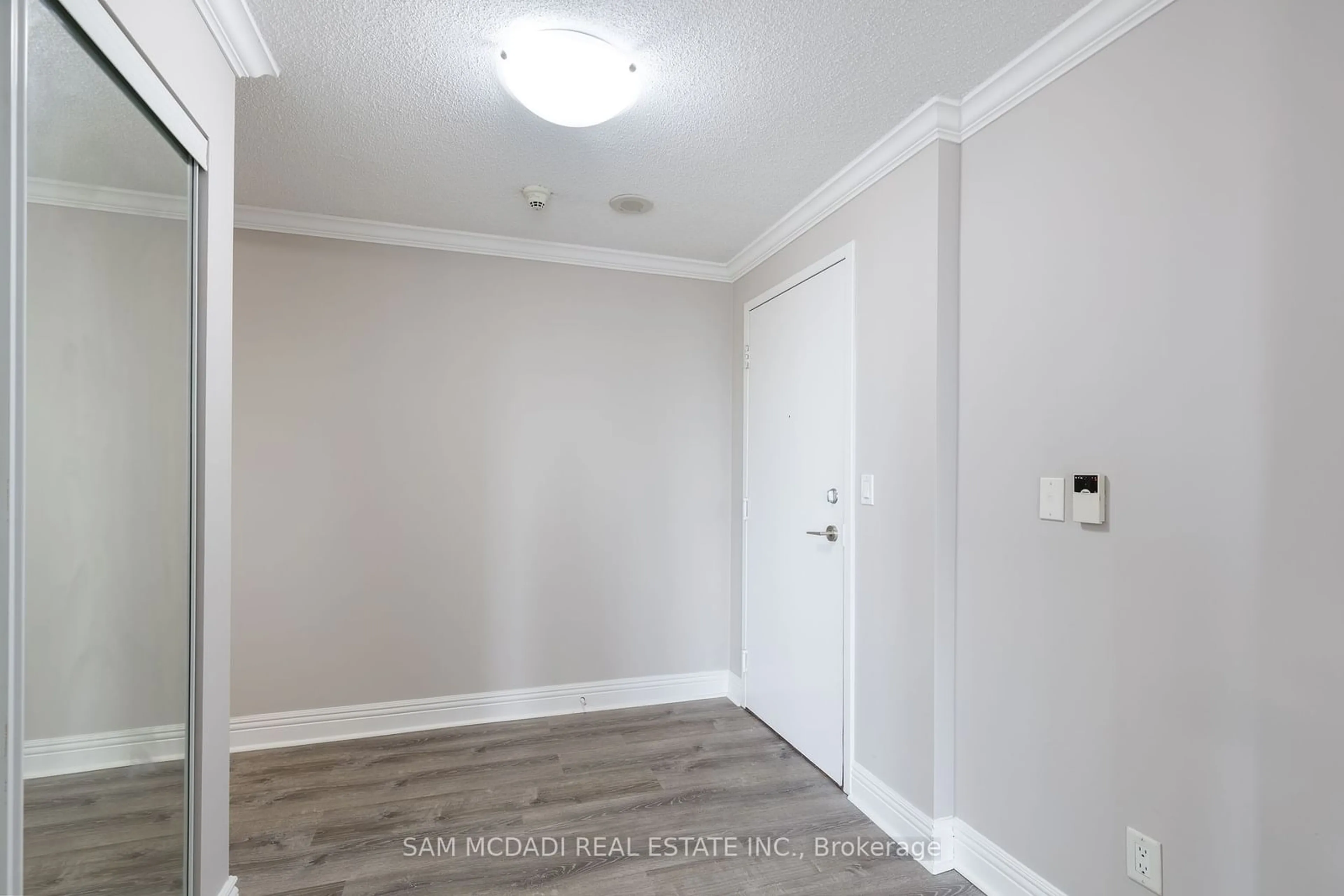 A pic of a room, not visible floor for 3888 Duke Of York Blvd #2434, Mississauga Ontario L5B 4P5