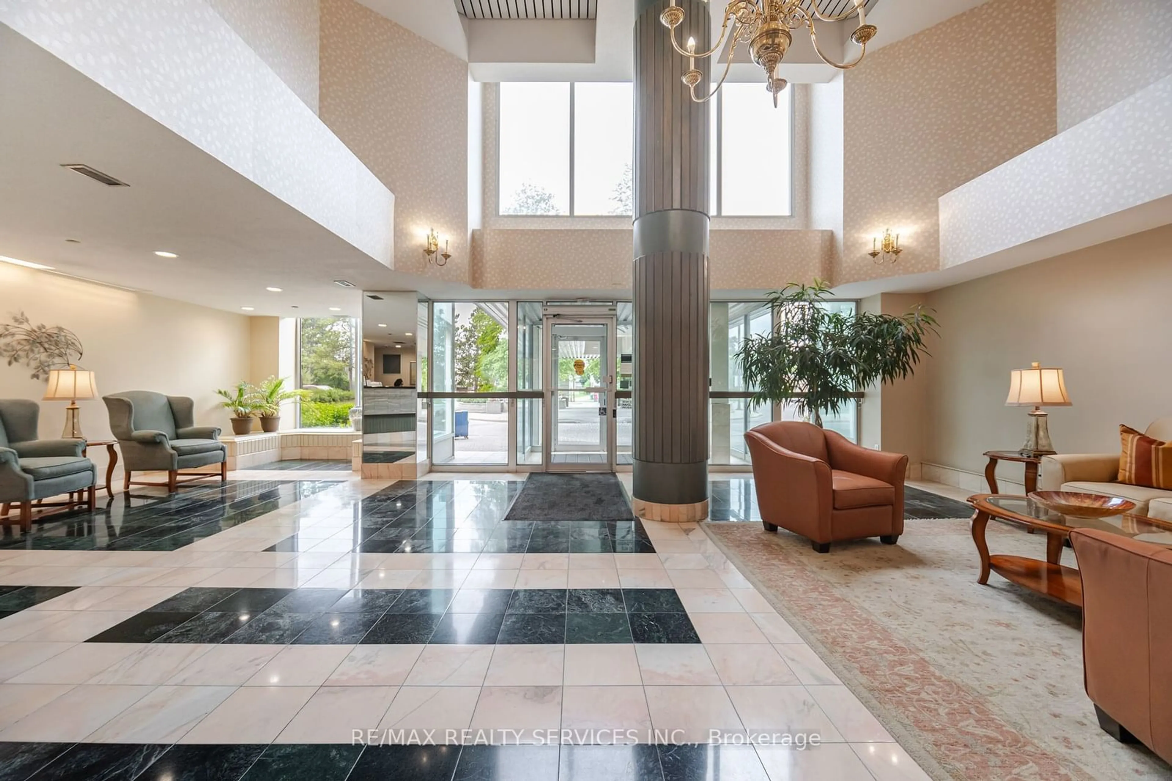 Indoor lobby, unknown floor for 310 Mill St #1206, Brampton Ontario L6Y 3B1