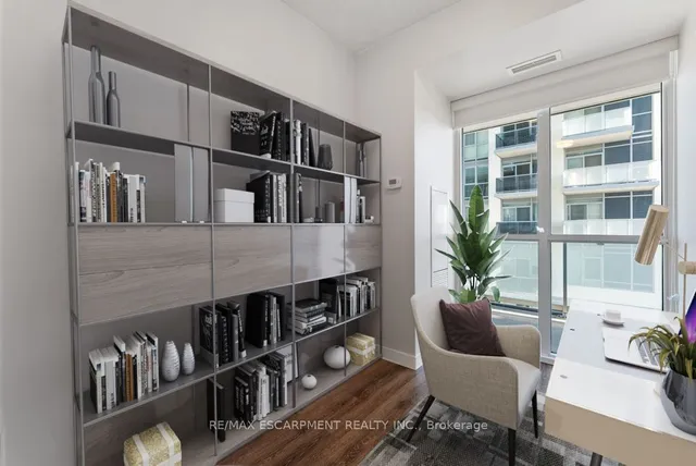 Additional property image - 2087 Fairview St Unit 1301