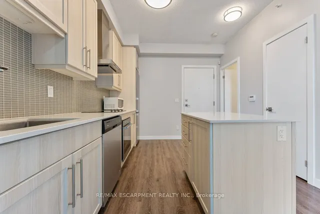Additional property image - 2087 Fairview St Unit 1301
