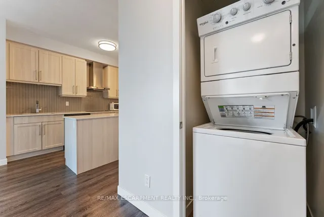Additional property image - 2087 Fairview St Unit 1301