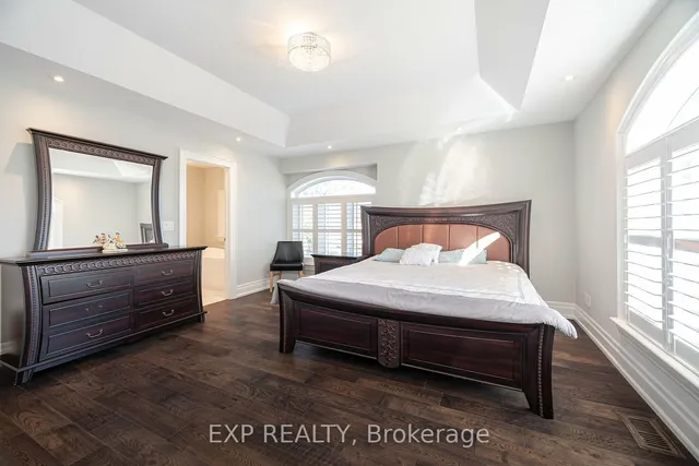 Additional property image - 1 Battersea Cres