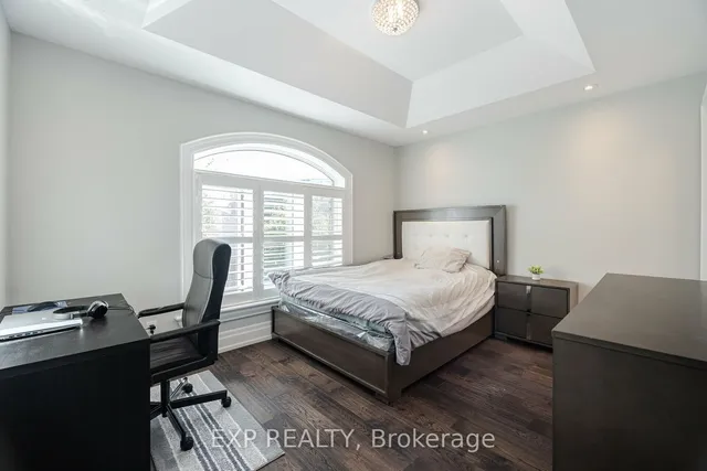 Additional property image - 1 Battersea Cres