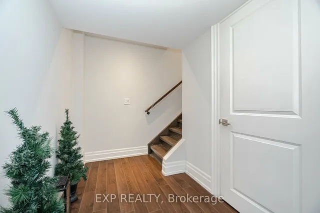 Additional property image - 1 Battersea Cres