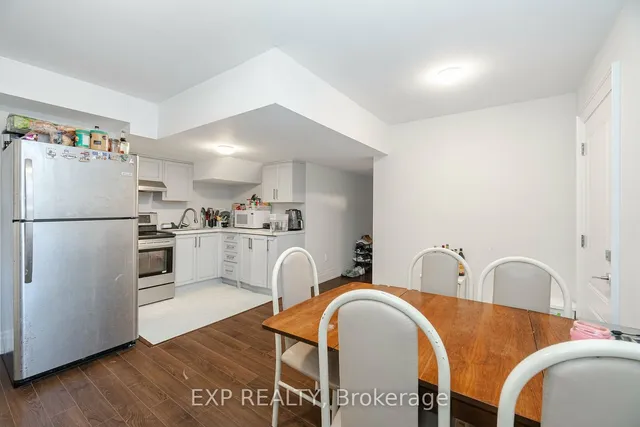 Additional property image - 1 Battersea Cres