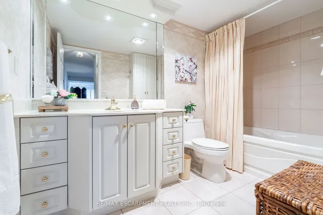 Additional property image - 1201 NORTHSHORE Blvd Unit 406