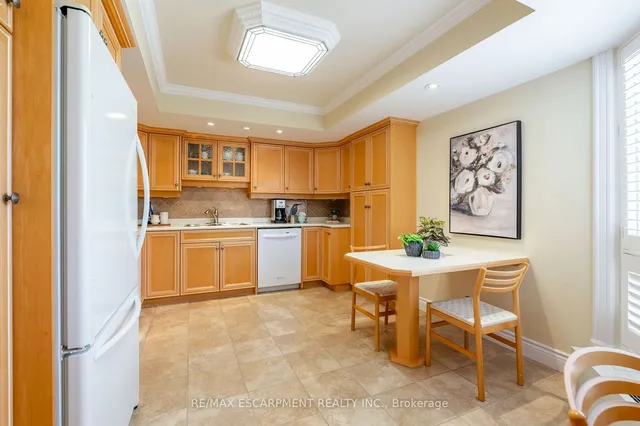 Additional property image - 1201 NORTHSHORE Blvd Unit 406