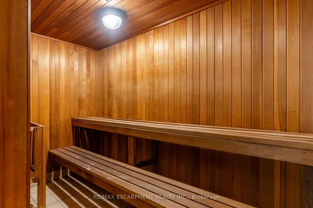 Additional property image - 1201 NORTHSHORE Blvd Unit 406