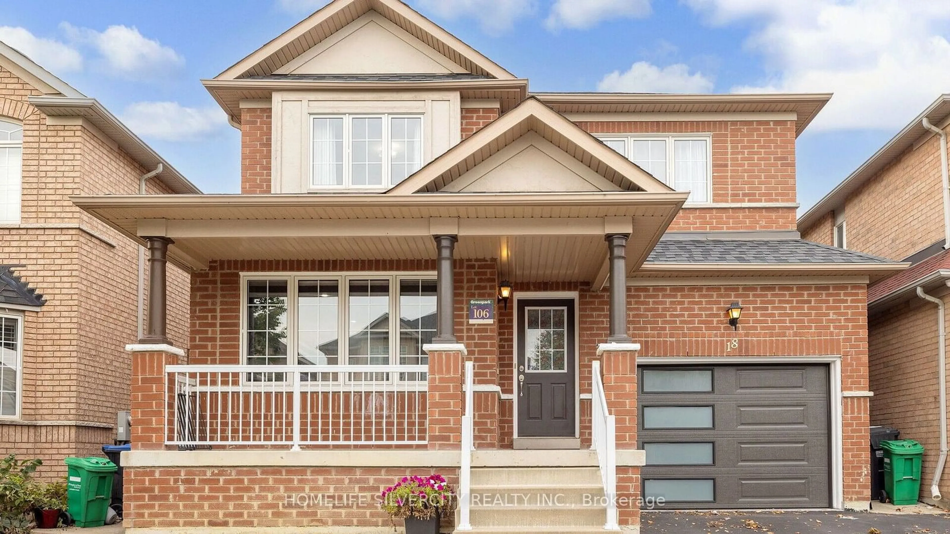 Home with brick exterior material for 18 Gore Valley Tr, Brampton Ontario L6P 1N7