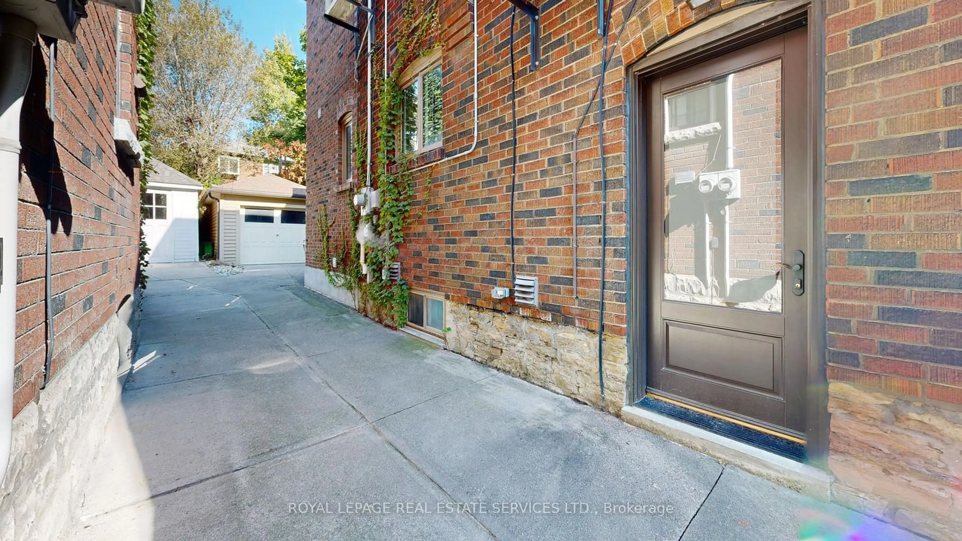 A pic from exterior of the house or condo, the street view for 478 Glenlake Ave, Toronto Ontario M6P 1G8