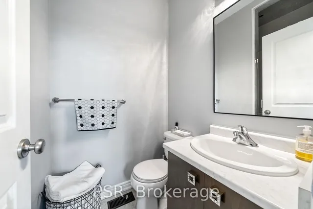 Additional property image - 5056 New St Unit 15