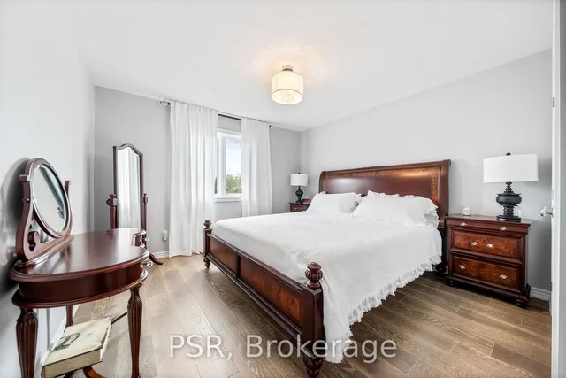 Additional property image - 5056 New St Unit 15