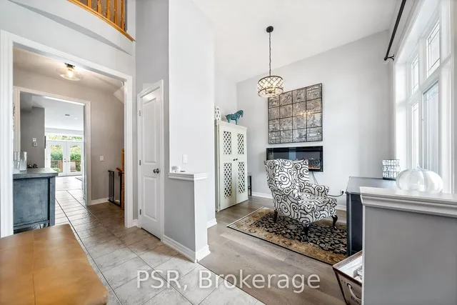 Additional property image - 5056 New St Unit 15