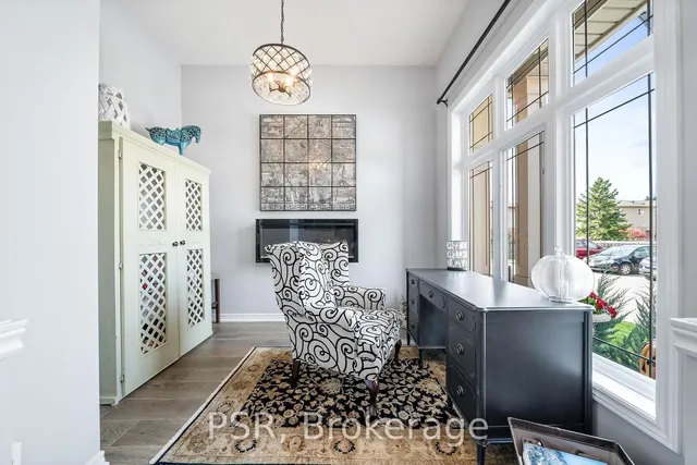 Additional property image - 5056 New St Unit 15