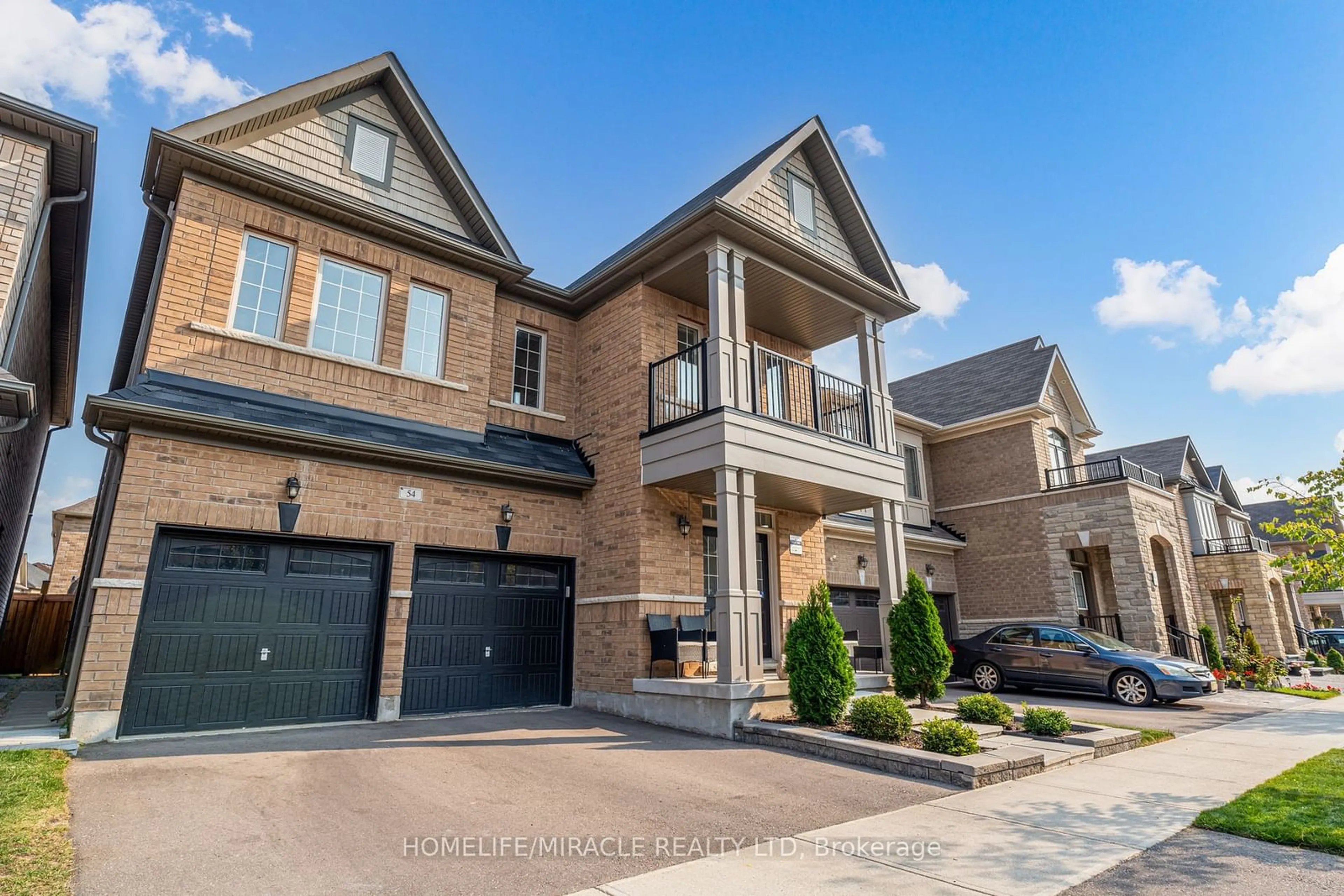 Home with brick exterior material for 54 O'Connor Cres, Brampton Ontario L7A 5A6