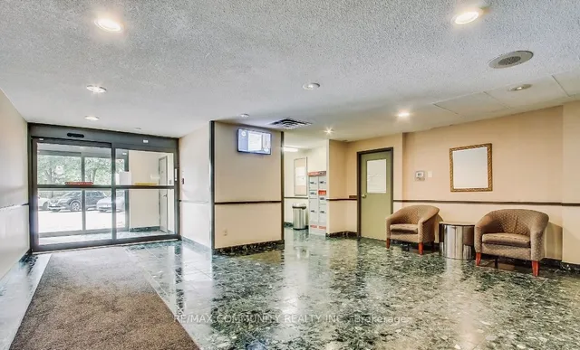 Additional property image - 4185 Shipp Dr Unit 2213