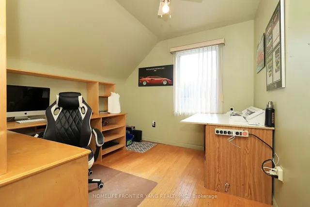 Additional property image - 194 Gamma St