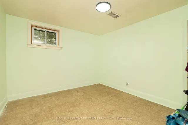 Additional property image - 194 Gamma St