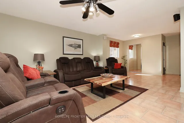 Additional property image - 194 Gamma St