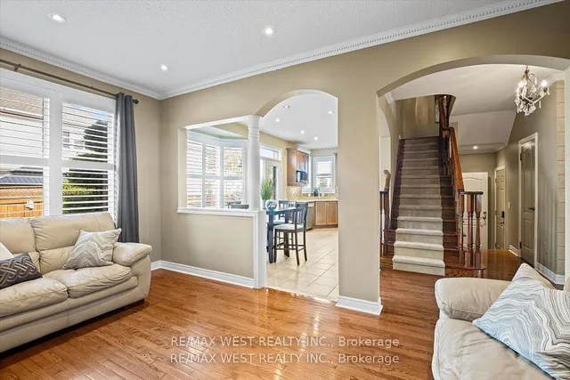 Additional property image - 17 Hawkridge Tr
