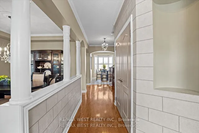 Additional property image - 17 Hawkridge Tr