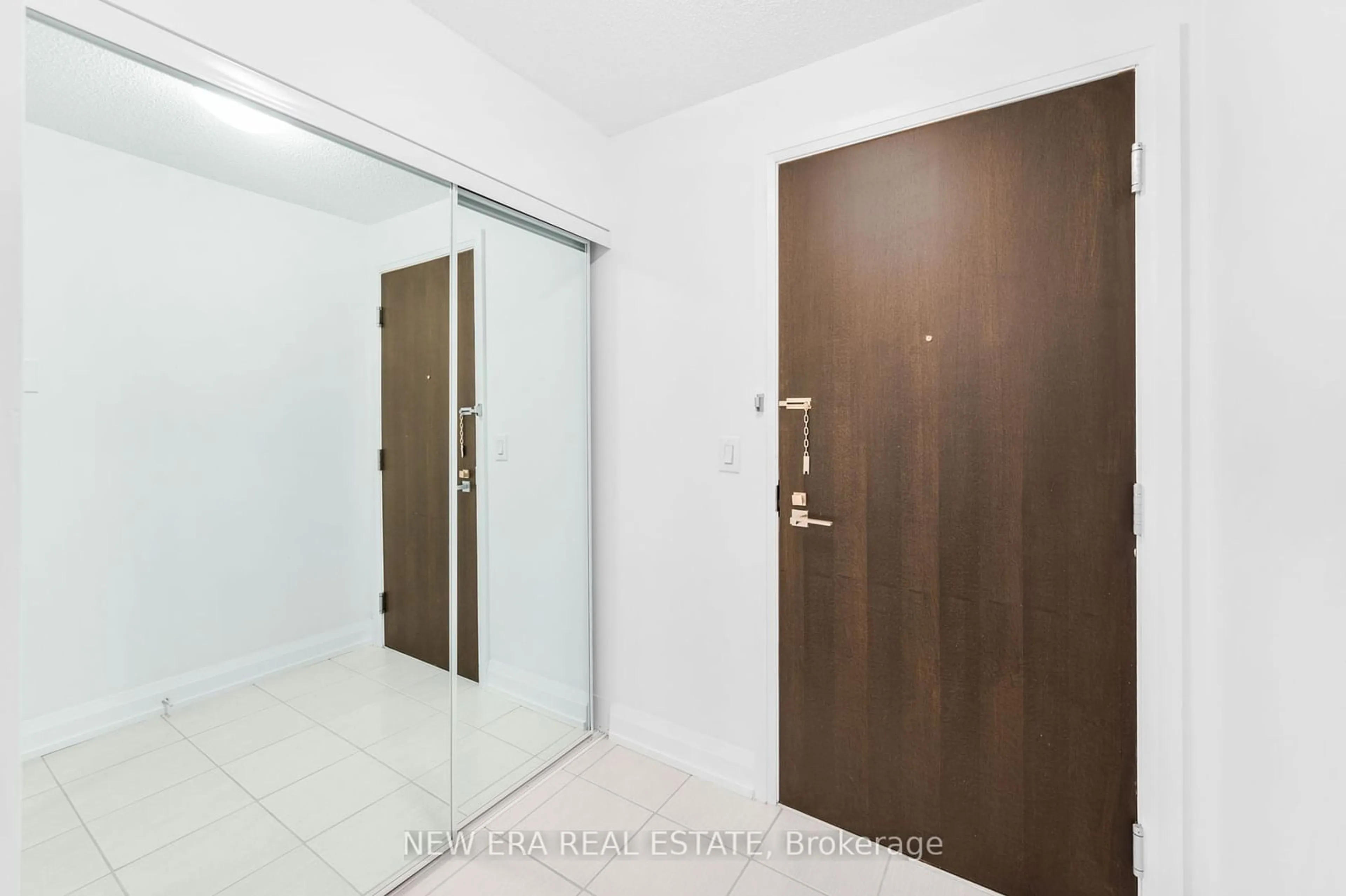 Indoor foyer, unknown floor for 1070 Sheppard Ave #219, Toronto Ontario M3J 0G8