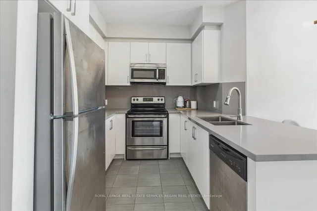 Additional property image - 216 Oak Park Blvd Unit 302