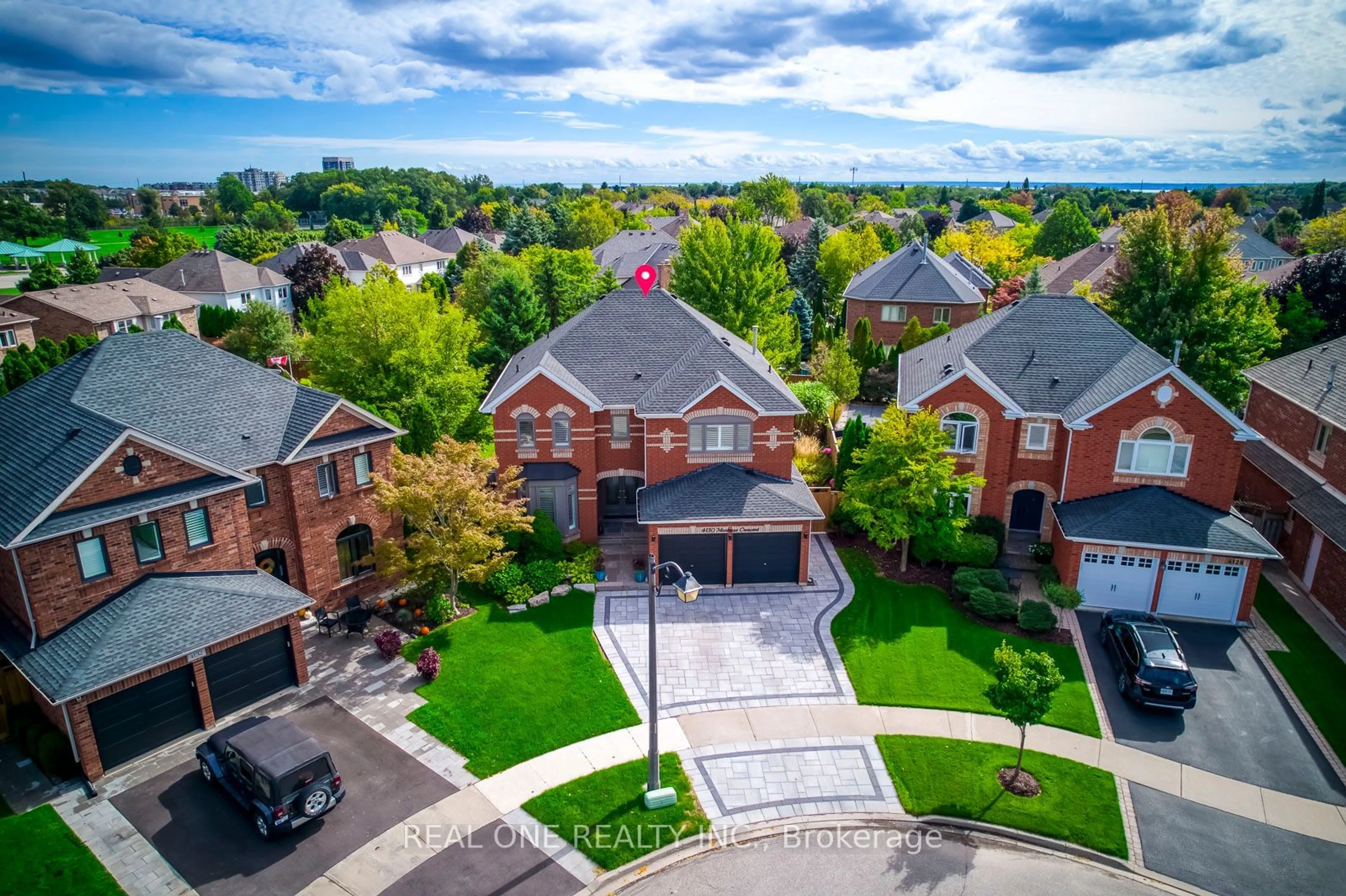 Home with brick exterior material for 4130 Montrose Cres, Burlington Ontario L7M 4J5