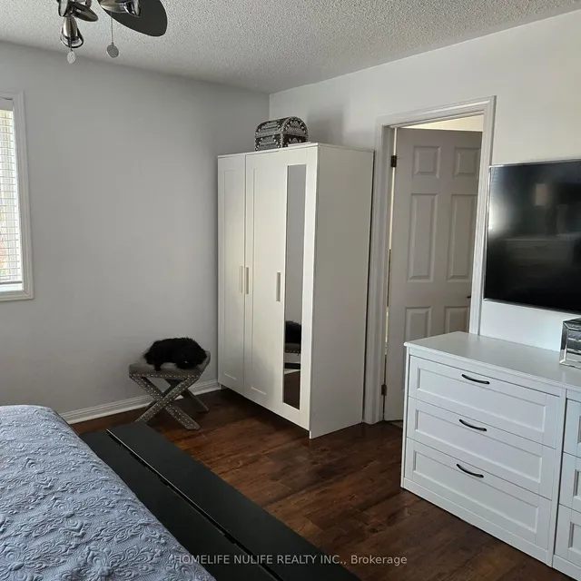 Additional property image - 1062 Clark Blvd