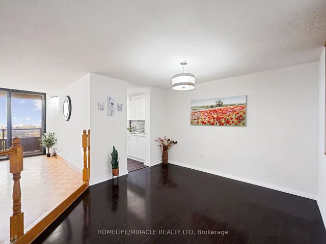 Additional property image - 4 Kings Cross Rd Unit 1511