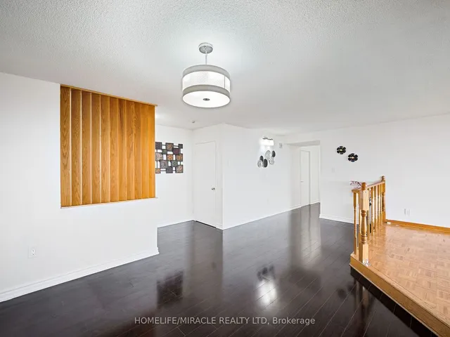 Additional property image - 4 Kings Cross Rd Unit 1511