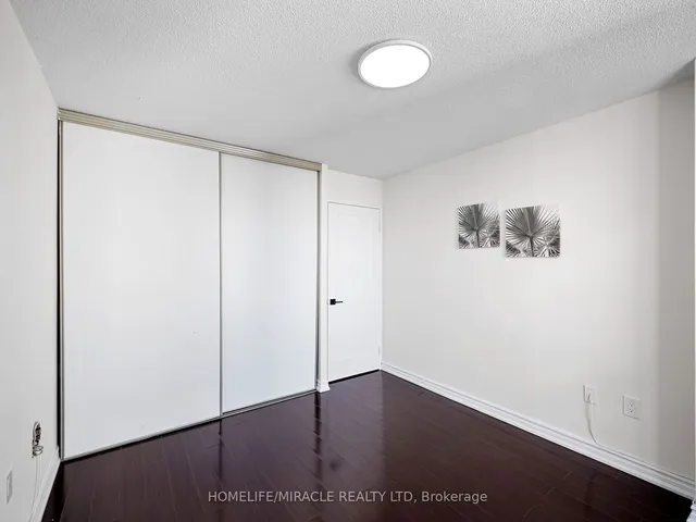 Additional property image - 4 Kings Cross Rd Unit 1511