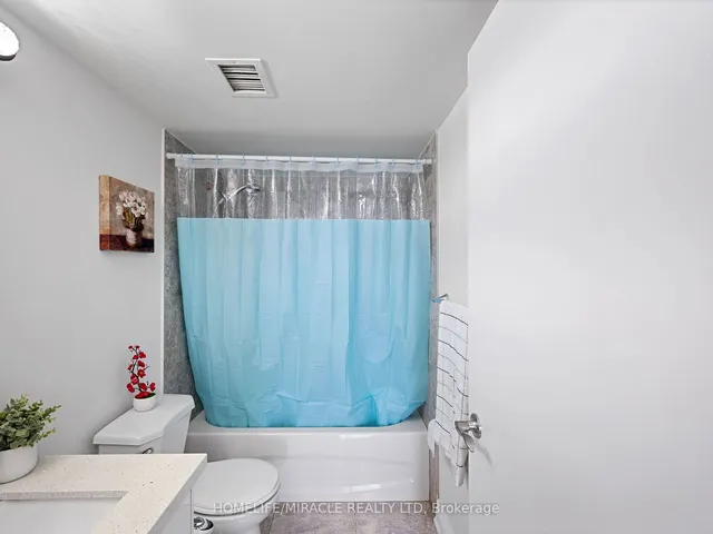 Additional property image - 4 Kings Cross Rd Unit 1511