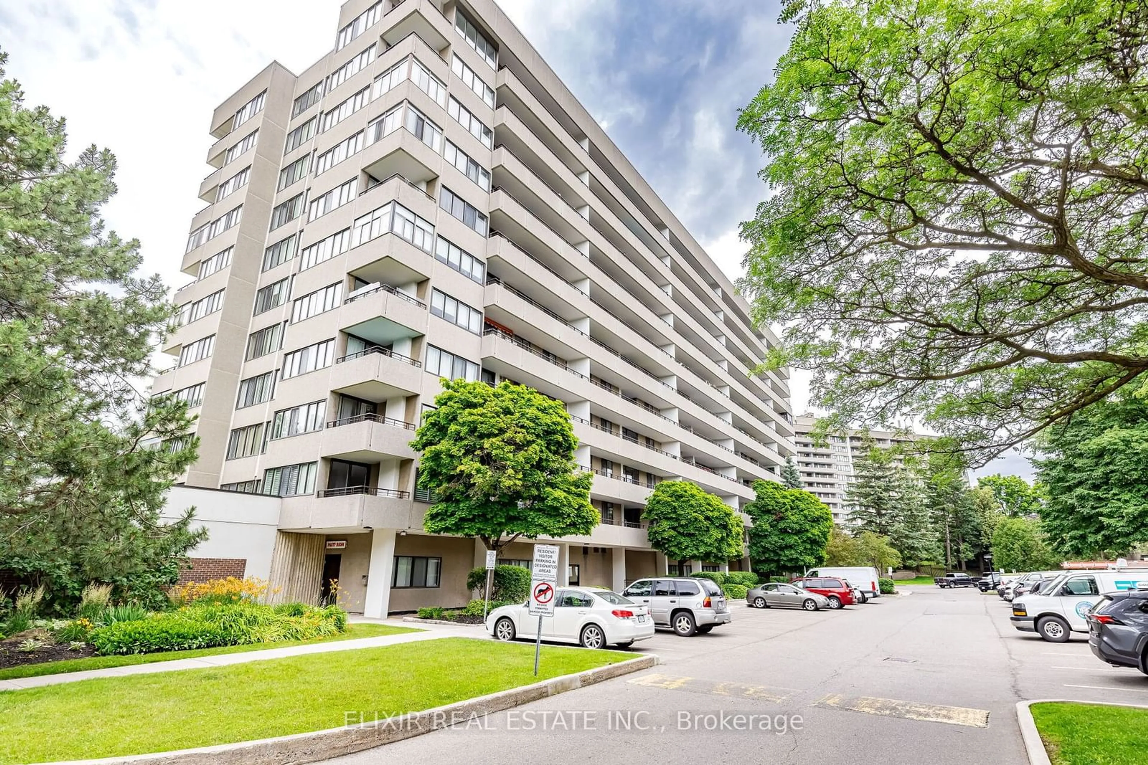 A pic from exterior of the house or condo, the street view for 1320 Mississauga Valley Blvd #409, Mississauga Ontario L5A 3S9