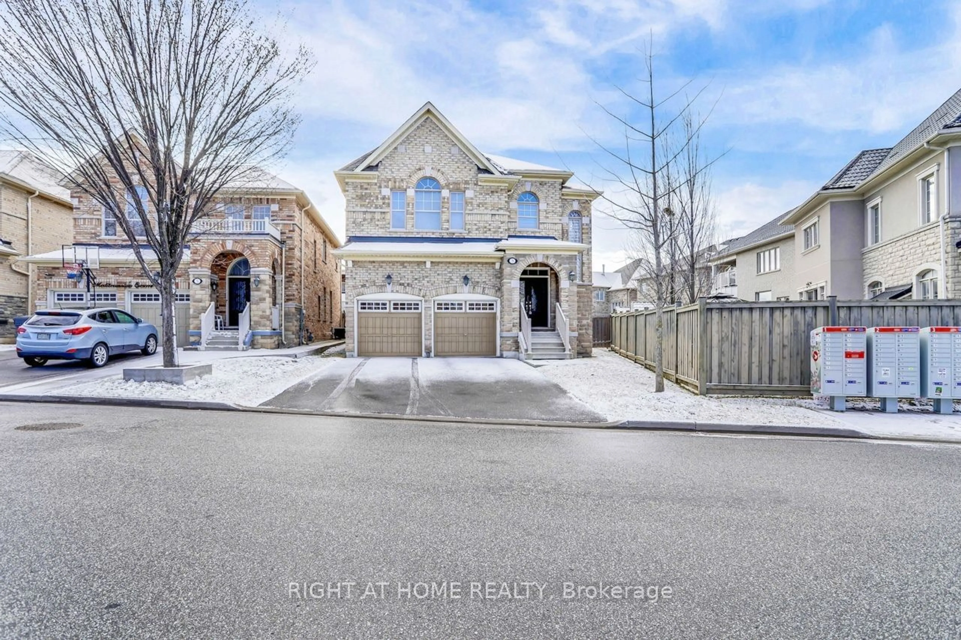 Frontside or backside of a home, the street view for 3 Mediterranean Cres, Brampton Ontario L6Y 0T4