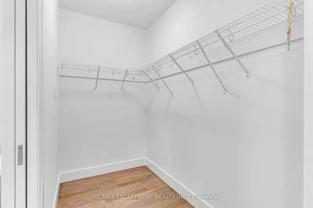 Additional property image - 365 Delaware Ave