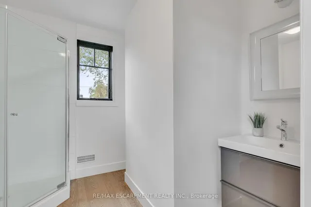 Additional property image - 365 Delaware Ave