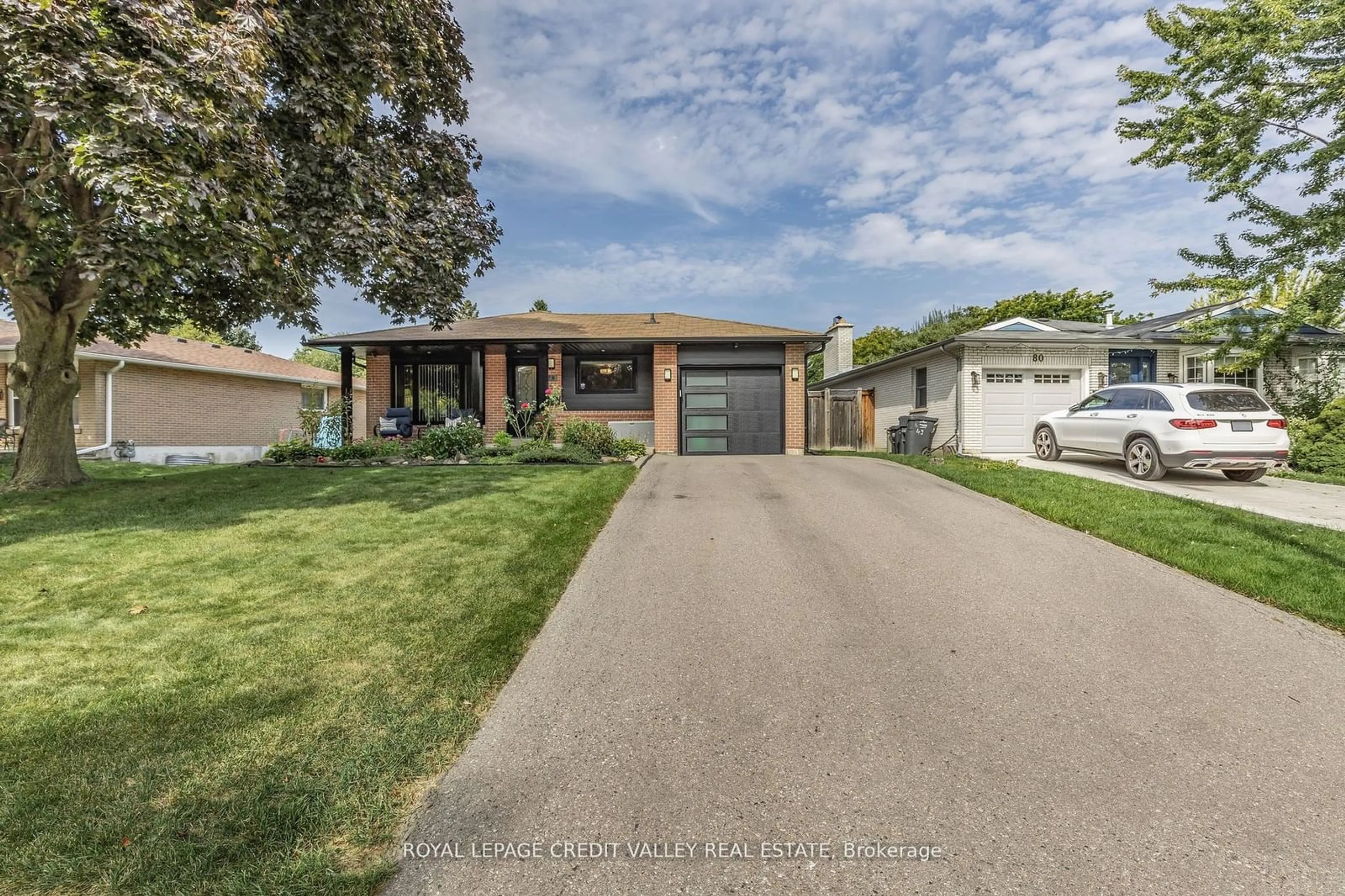 Frontside or backside of a home, the street view for 78 Caledon Cres, Brampton Ontario L6W 1C5