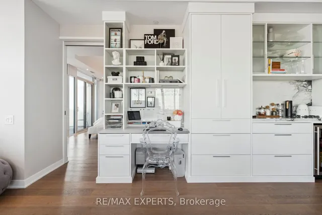 Additional property image - 90 Park Lawn Rd Unit 3007
