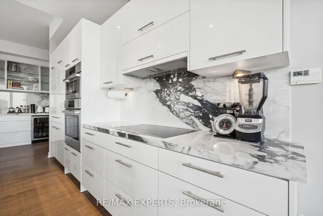 Additional property image - 90 Park Lawn Rd Unit 3007