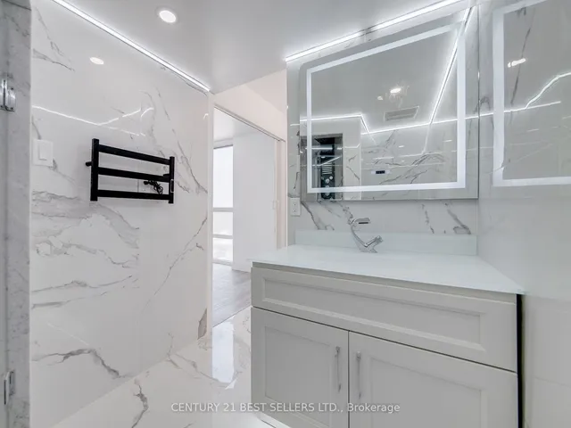 Additional property image - 3650 Kaneff Cres Unit 601